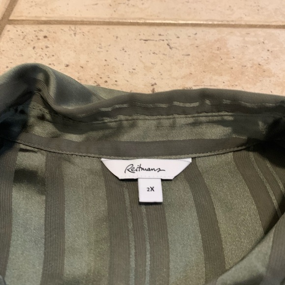 Reitmans Green Striped Silky Blouse - Size 2X - Picture 3 of 9